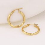 Candongas De Oro 18K Melcocha Cuadradas