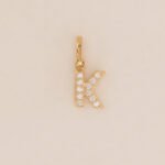 Dije De Oro 18k Letra K Con Piedras Blancas