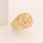Anillo De Oro 18K Virgen Del Carmen - Image 2